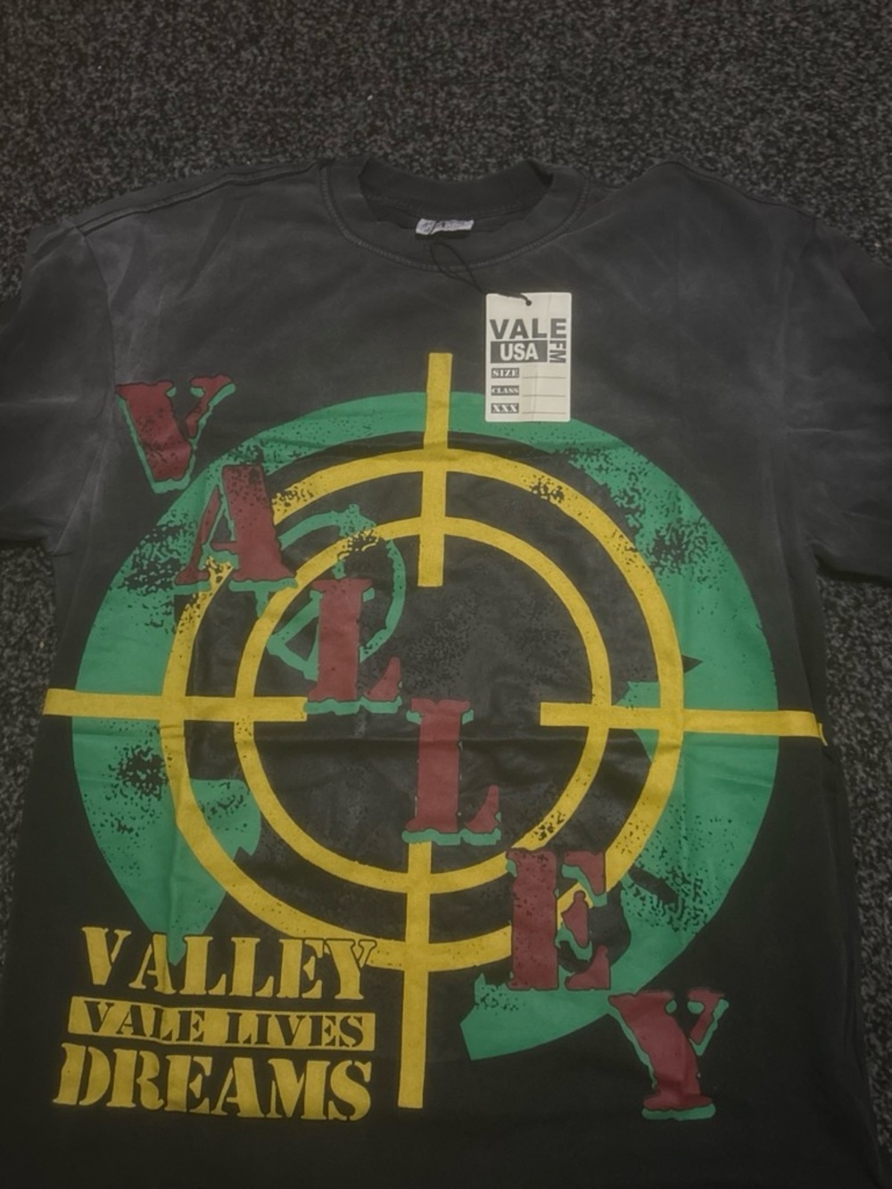 Vale (valley dreams) shirt